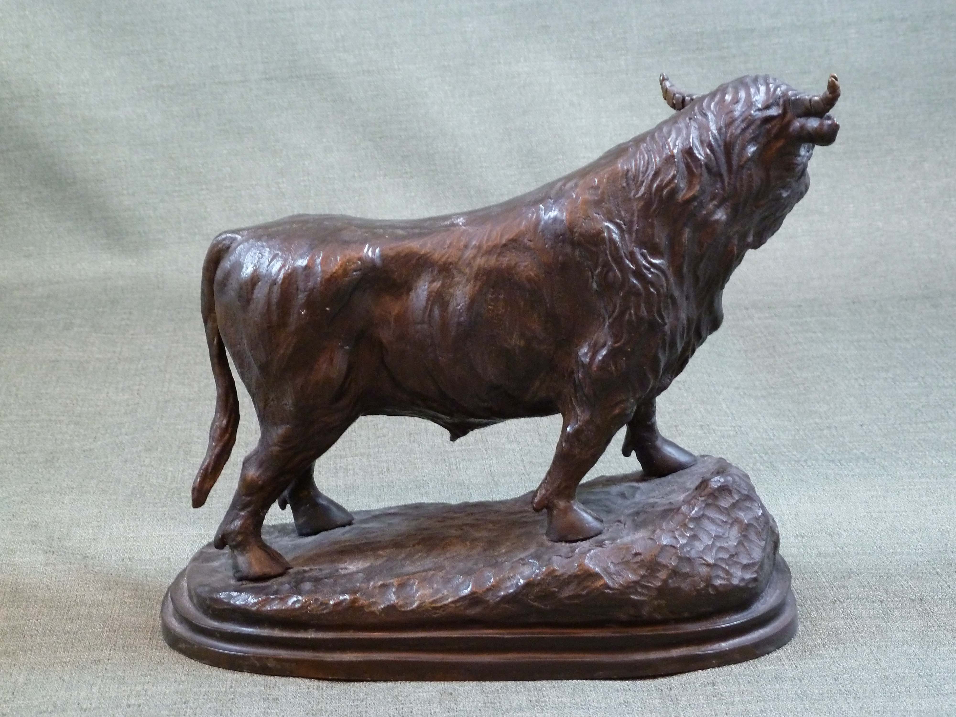 FC1101 Standing Bull B