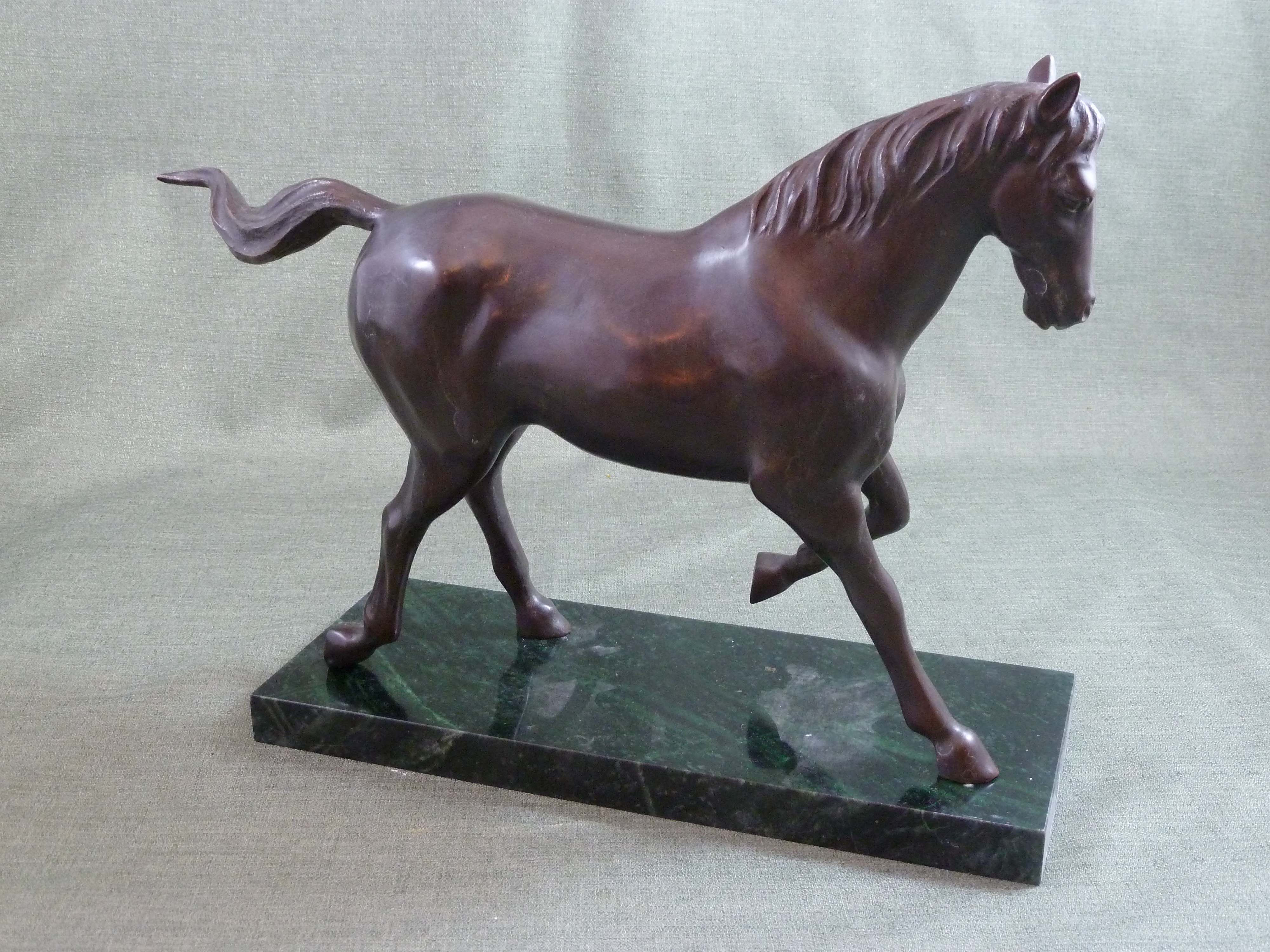 FC1117 Trotting Horse R