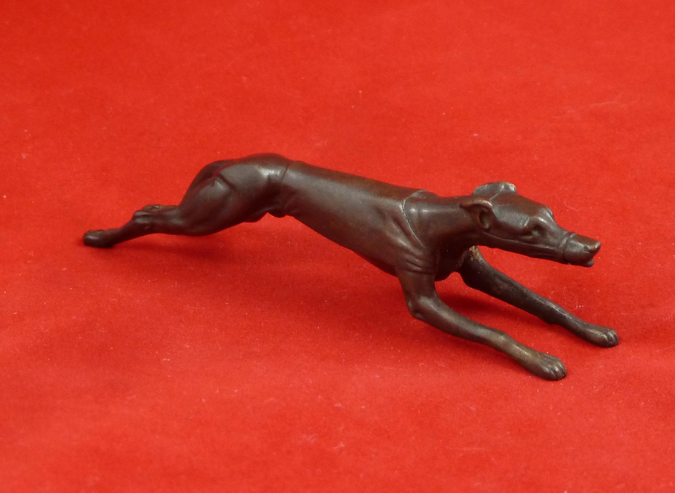 FC1213 Racing Greyhound