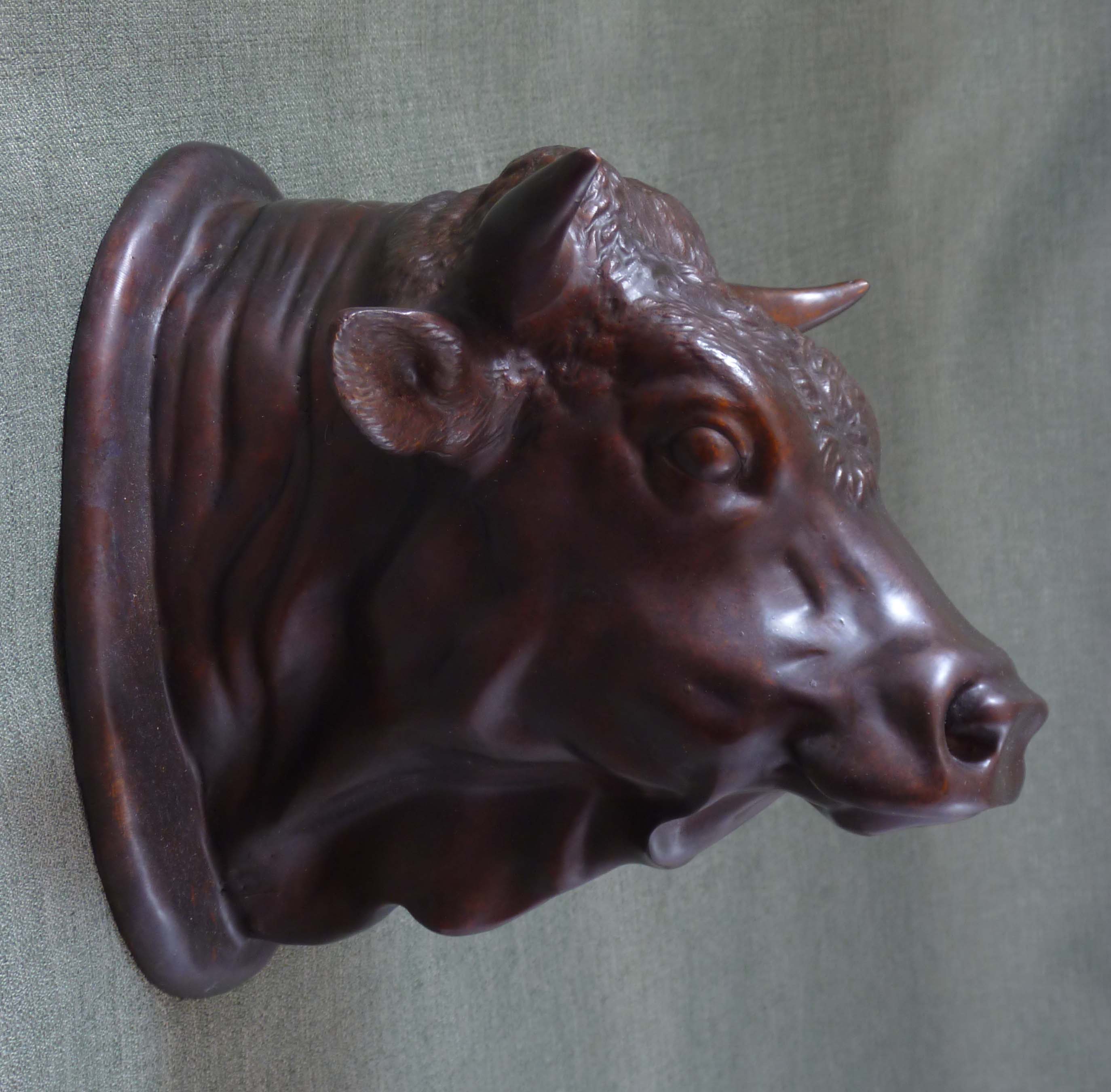 SA01 Bull's Head